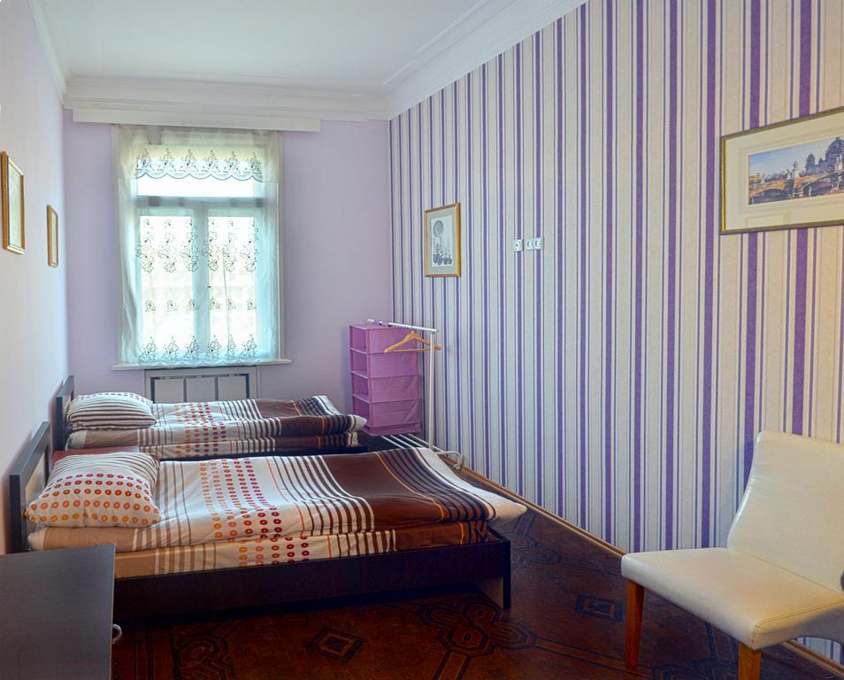 Griboedov Hostel & Suites 第比利斯 客房 照片
