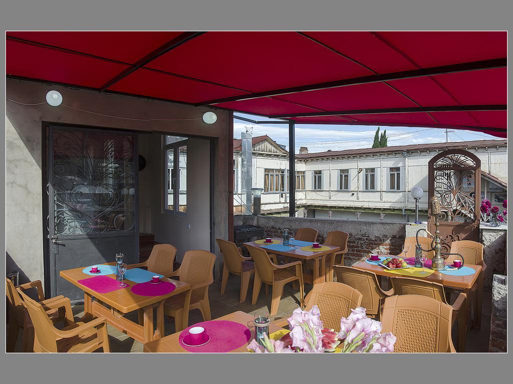 Griboedov Hostel & Suites 第比利斯 外观 照片