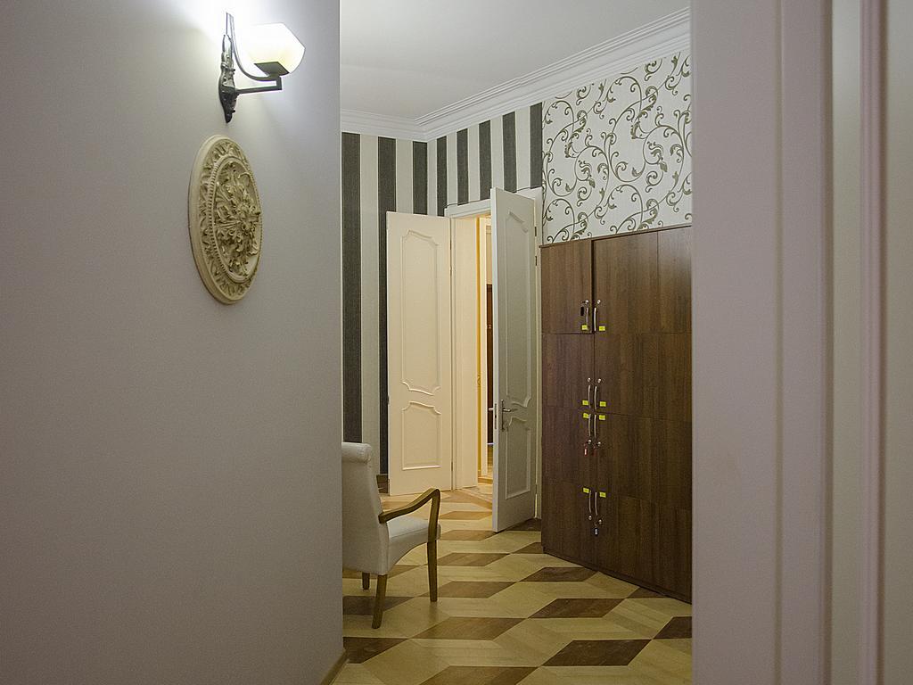 Griboedov Hostel & Suites 第比利斯 外观 照片