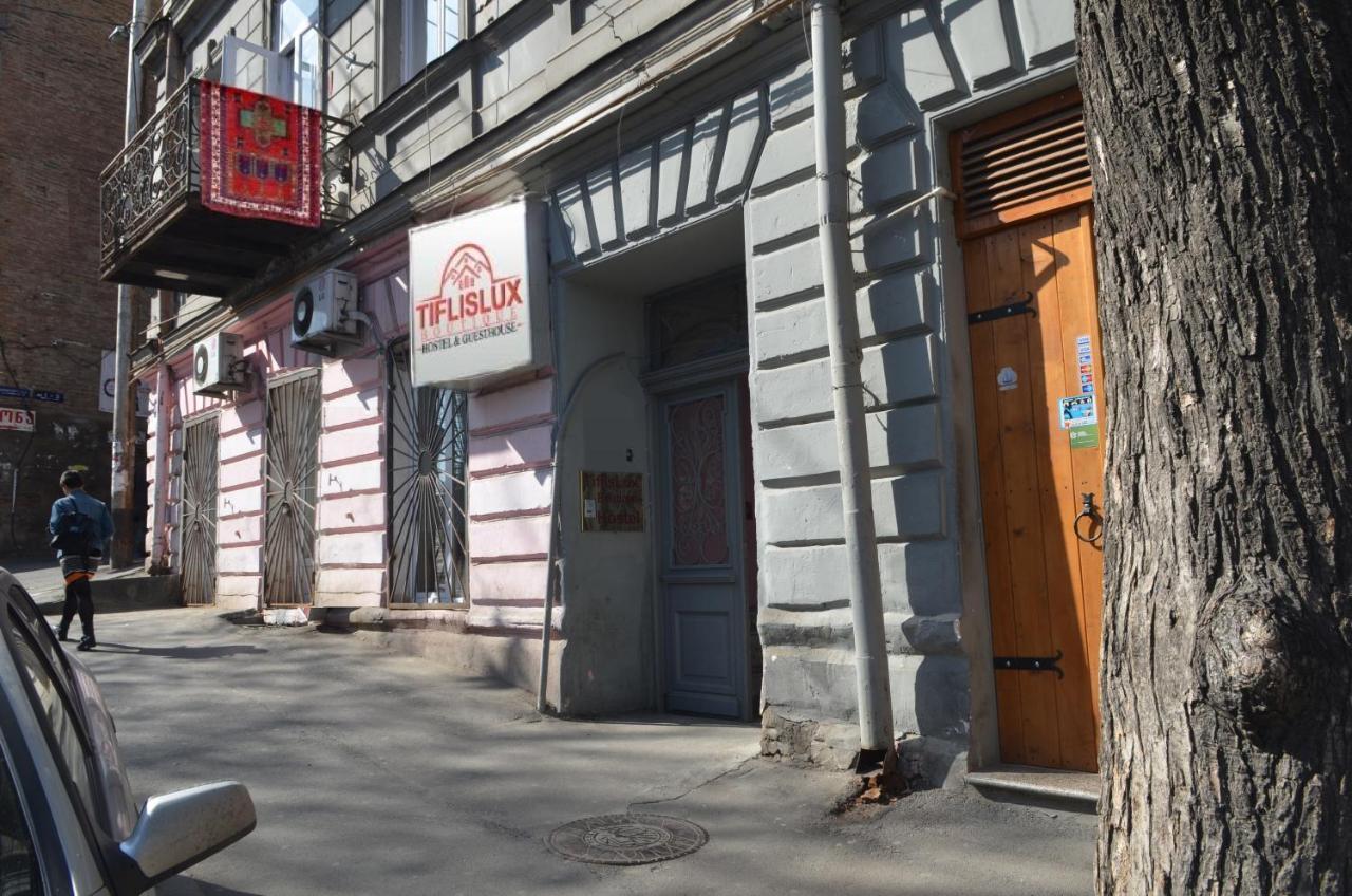 Griboedov Hostel & Suites 第比利斯 外观 照片